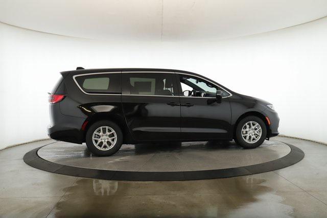 new 2026 Chrysler Pacifica car, priced at $37,640