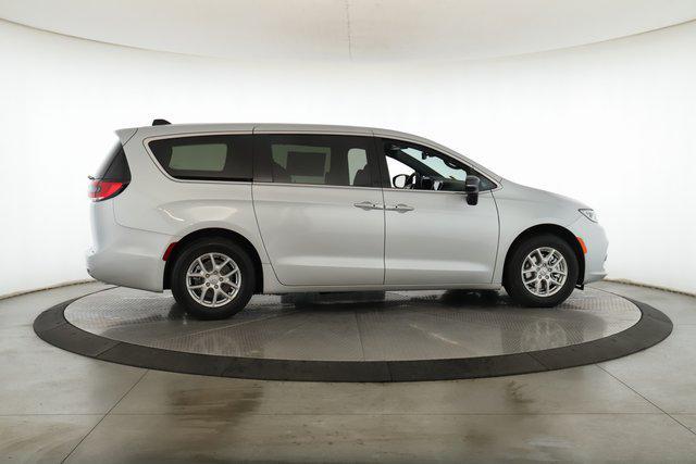 new 2026 Chrysler Pacifica car, priced at $38,135