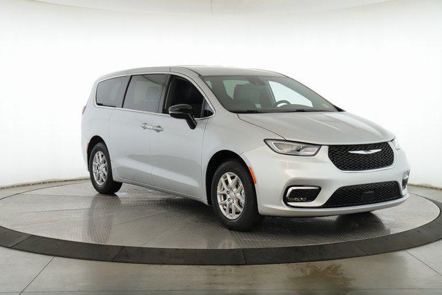 new 2026 Chrysler Pacifica car, priced at $38,135