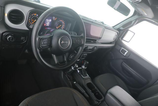 used 2024 Jeep Gladiator car, priced at $28,977