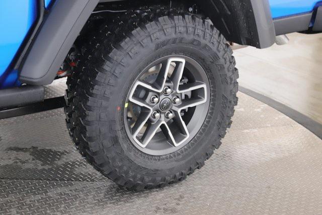 new 2026 Jeep Gladiator car, priced at $50,380