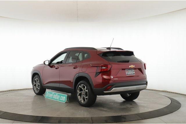 used 2025 Chevrolet Trax car, priced at $20,900