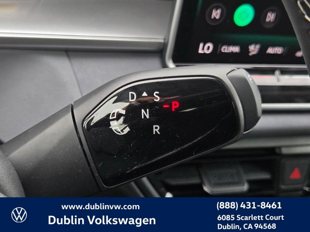 new 2026 Volkswagen Tiguan car, priced at $36,987