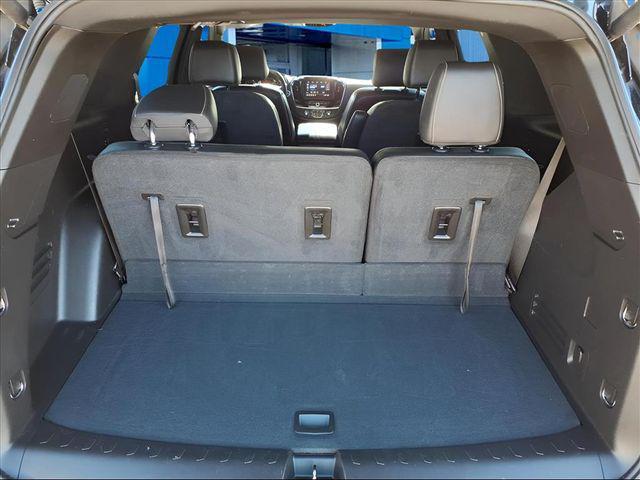 used 2022 Chevrolet Traverse car, priced at $24,690