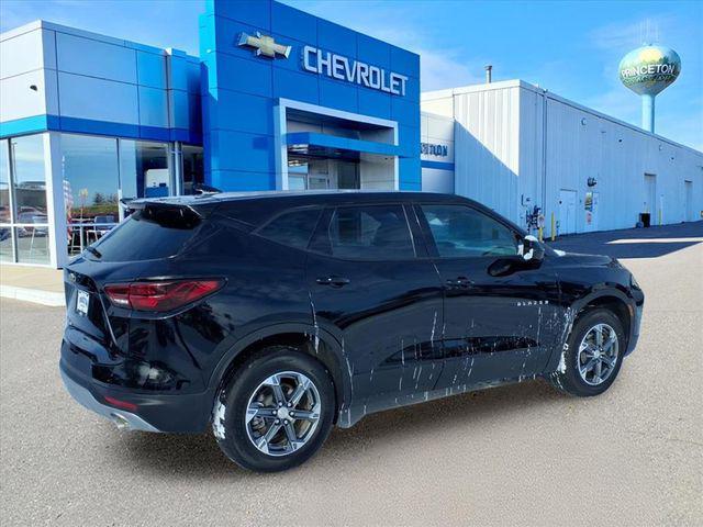 used 2025 Chevrolet Blazer car, priced at $30,290
