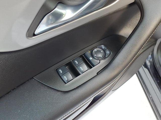 used 2025 Chevrolet Blazer car, priced at $30,290