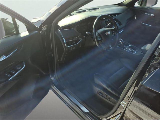 used 2023 Cadillac XT4 car, priced at $24,490