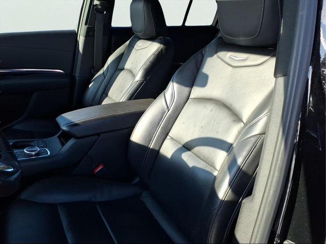 used 2023 Cadillac XT4 car, priced at $24,490