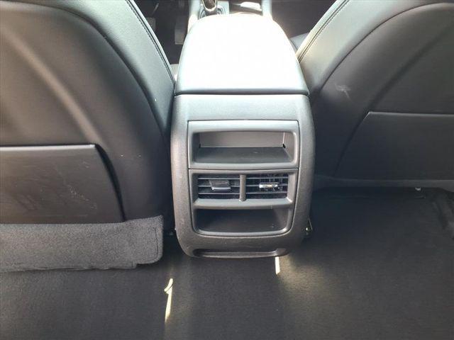 used 2024 Cadillac XT5 car, priced at $35,990