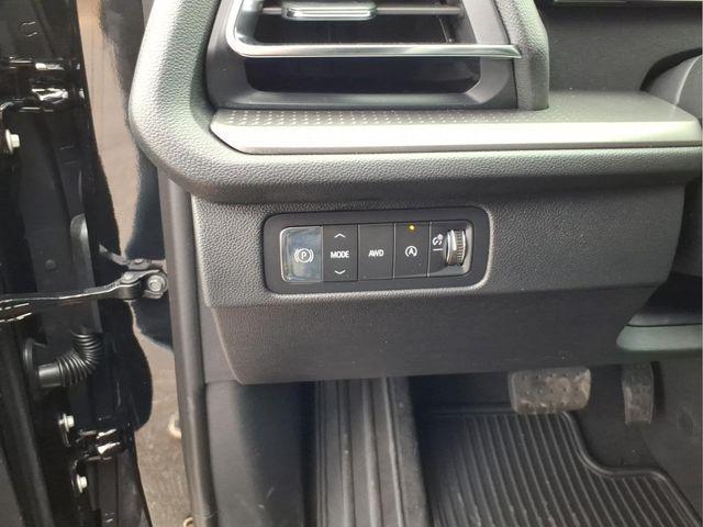 new 2026 Chevrolet Traverse car, priced at $43,928