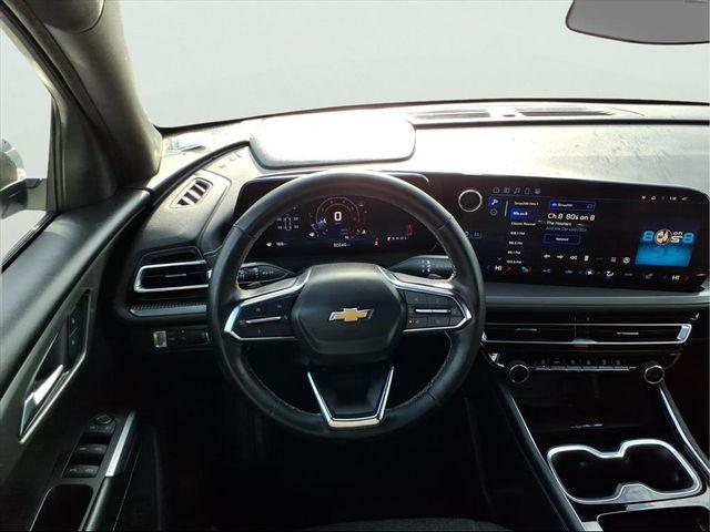 used 2024 Chevrolet Traverse car, priced at $32,990