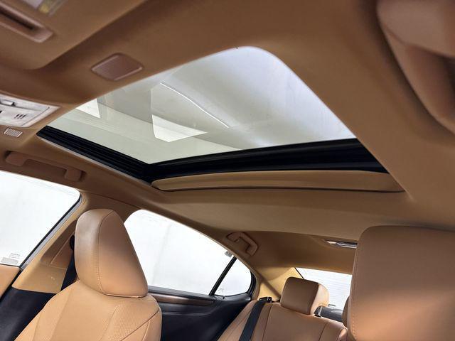 used 2025 Lexus ES 350 car, priced at $42,995