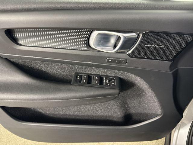 used 2019 Volvo XC40 car, priced at $14,995