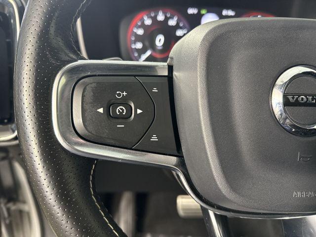 used 2019 Volvo XC40 car, priced at $14,995