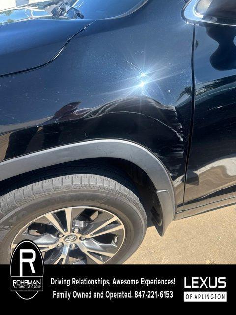 used 2016 Toyota Highlander car, priced at $13,495