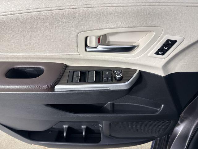 used 2023 Toyota Sienna car, priced at $40,495