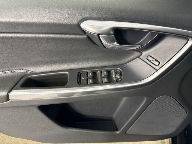 used 2015 Volvo XC60 car, priced at $8,995