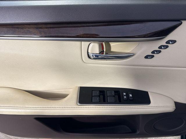 used 2016 Lexus ES 350 car, priced at $19,995