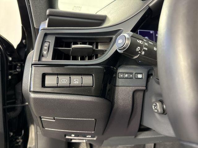 used 2022 Lexus ES 250 car, priced at $33,495