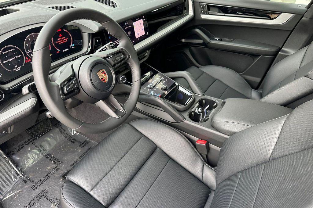 new 2026 Porsche Cayenne car, priced at $112,580