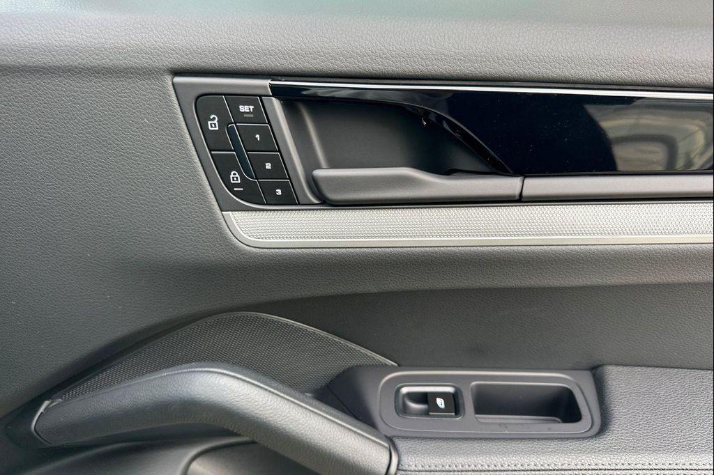 new 2026 Porsche Cayenne car, priced at $112,580