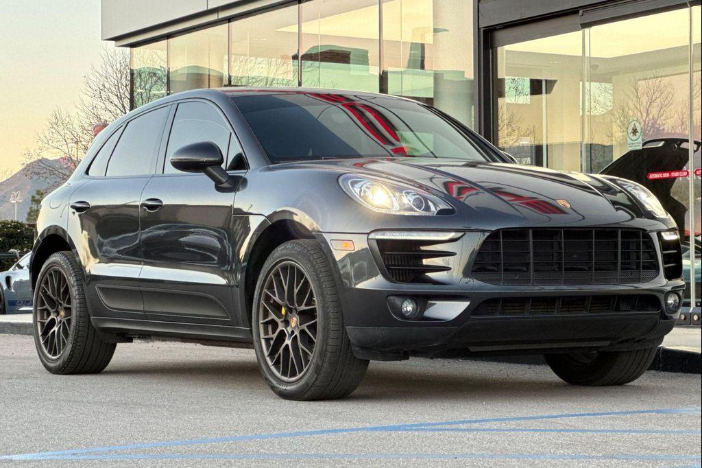 used 2018 Porsche Macan car, priced at $35,888