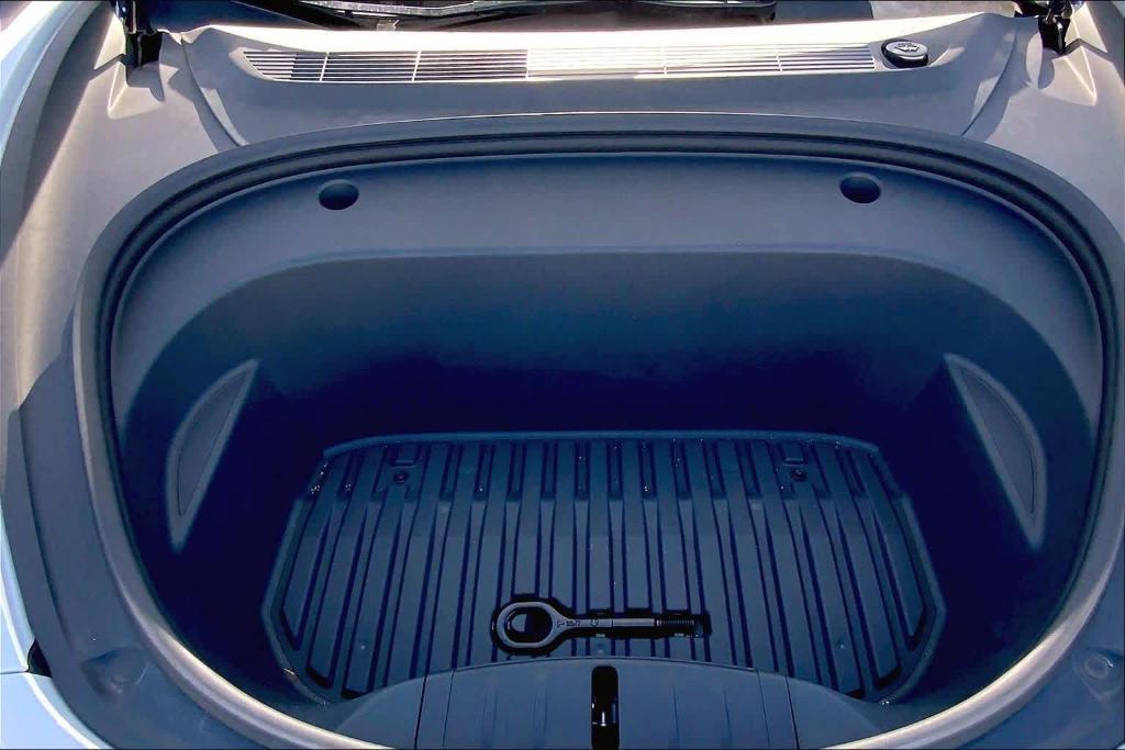 used 2021 Tesla Model 3 car, priced at $23,386