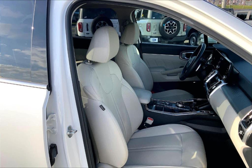 used 2023 Kia Sorento Hybrid car, priced at $34,769