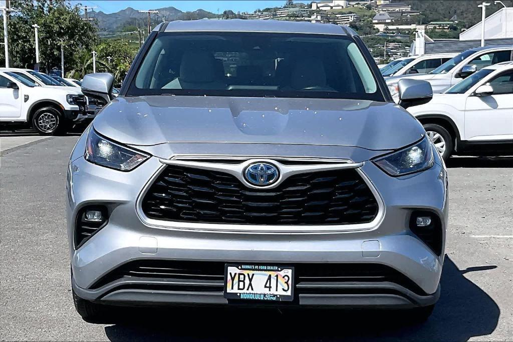 used 2023 Toyota Highlander Hybrid car, priced at $31,195