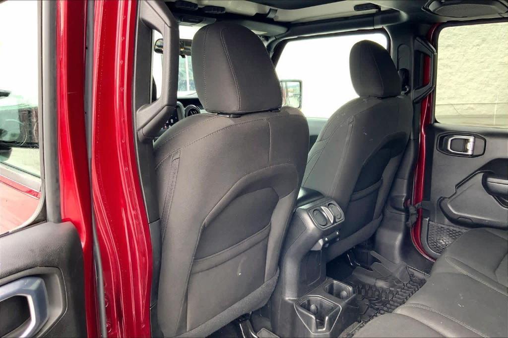 used 2021 Jeep Wrangler Unlimited car, priced at $26,921