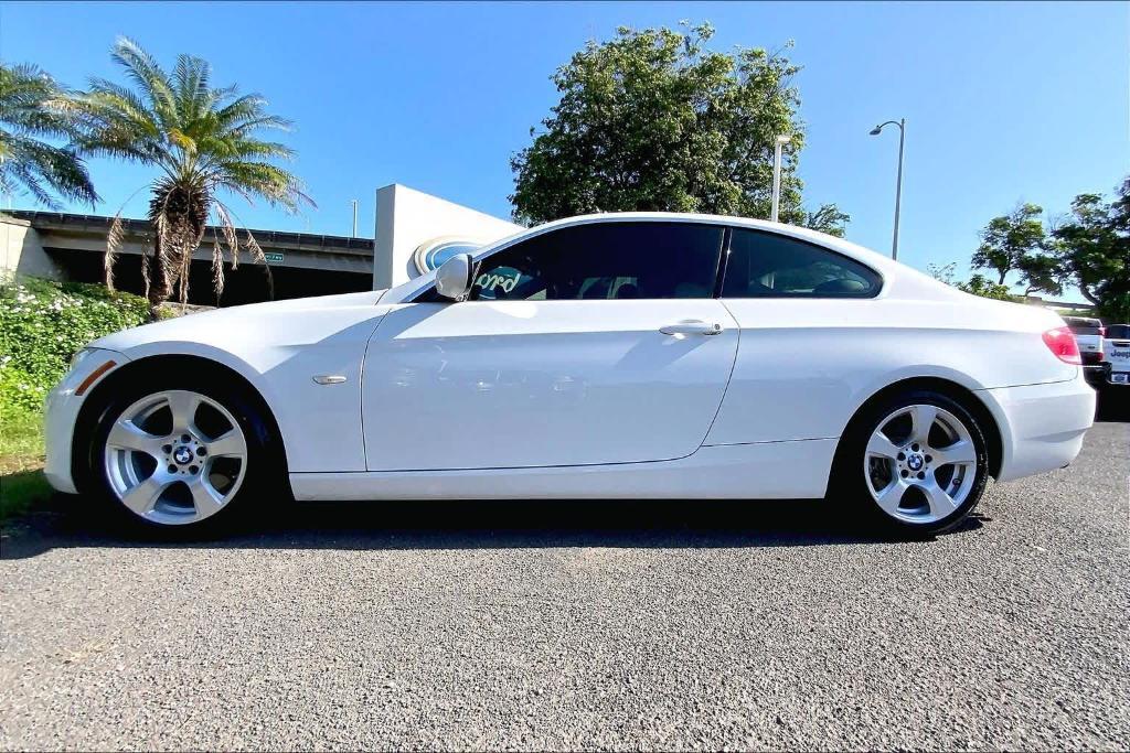 used 2010 BMW 328 car, priced at $9,988