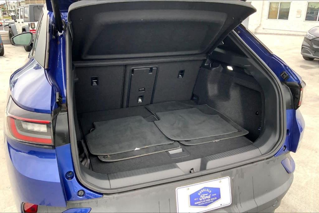 used 2022 Volkswagen ID.4 car, priced at $22,616