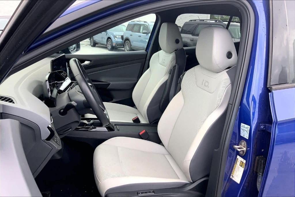 used 2022 Volkswagen ID.4 car, priced at $22,616