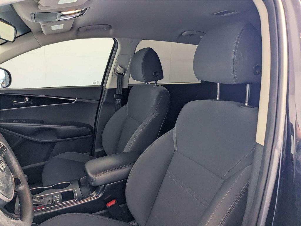 used 2019 Kia Sorento car, priced at $8,400