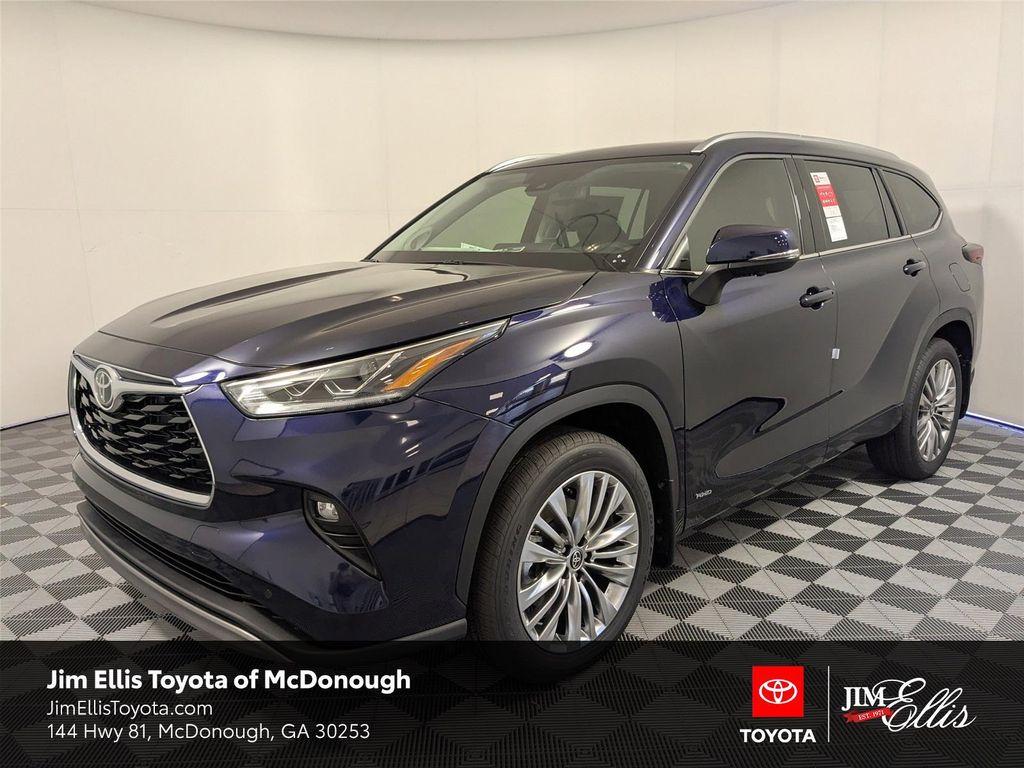 new 2026 Toyota Highlander Hybrid car, priced at $58,629