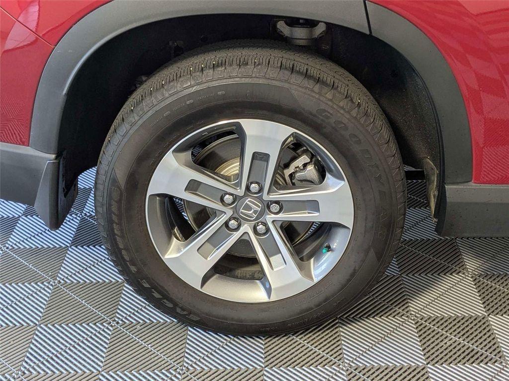 used 2024 Honda Pilot car, priced at $38,400