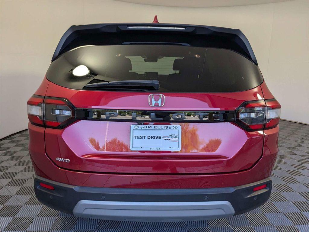used 2024 Honda Pilot car, priced at $38,400