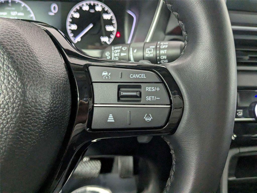 used 2024 Honda Pilot car, priced at $38,400