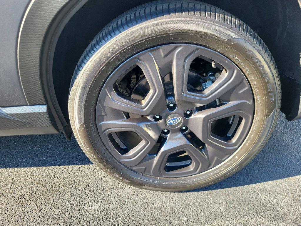 used 2024 Subaru Ascent car, priced at $33,390