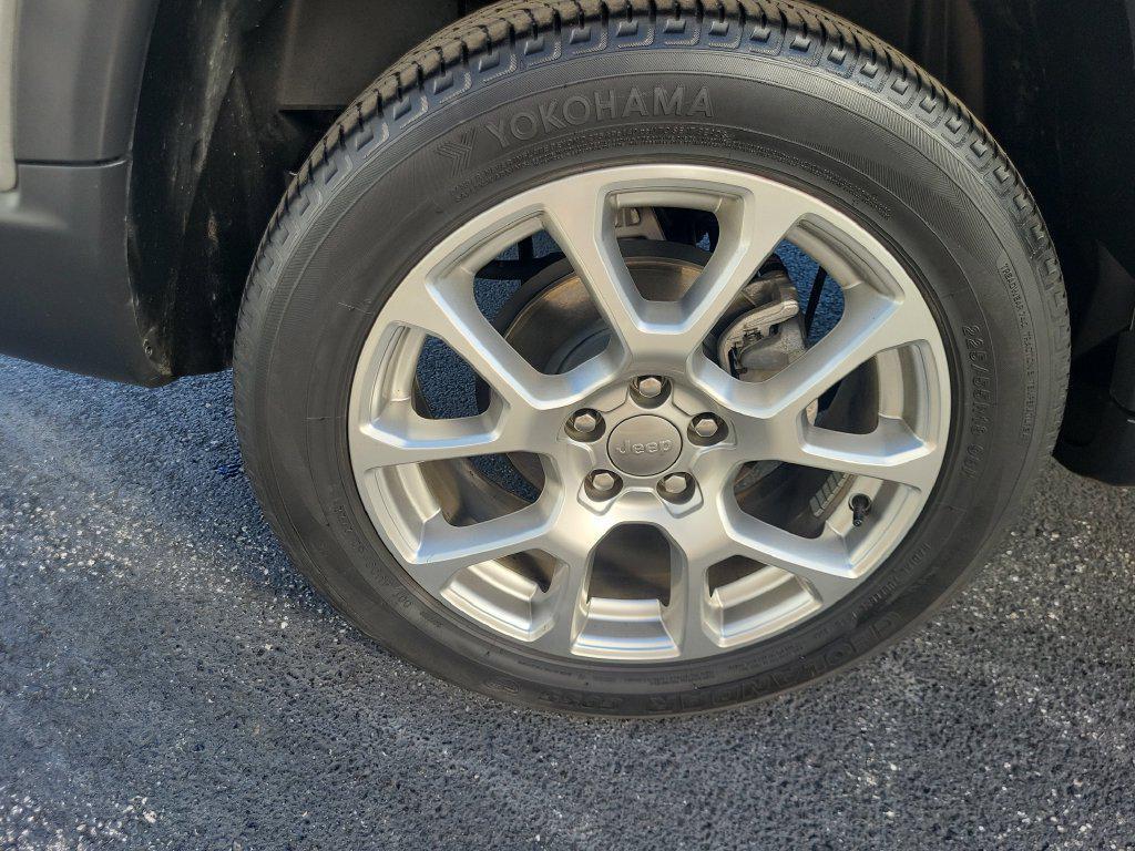 used 2023 Jeep Compass car, priced at $20,290