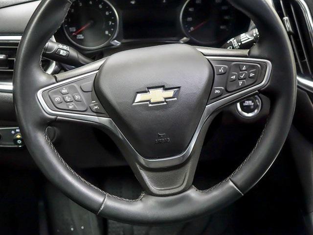 used 2023 Chevrolet Equinox car, priced at $21,077