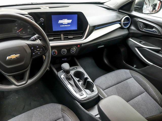 used 2024 Chevrolet Trax car, priced at $19,894