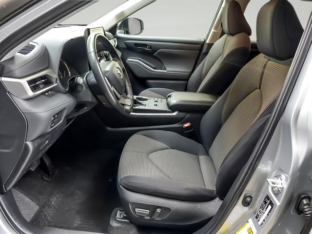 used 2023 Toyota Highlander car, priced at $30,350