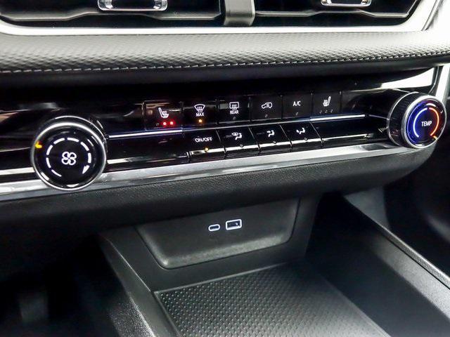 used 2025 Chevrolet Equinox car, priced at $26,999