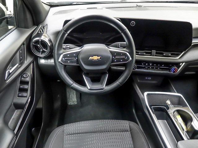 used 2025 Chevrolet Equinox car, priced at $26,999