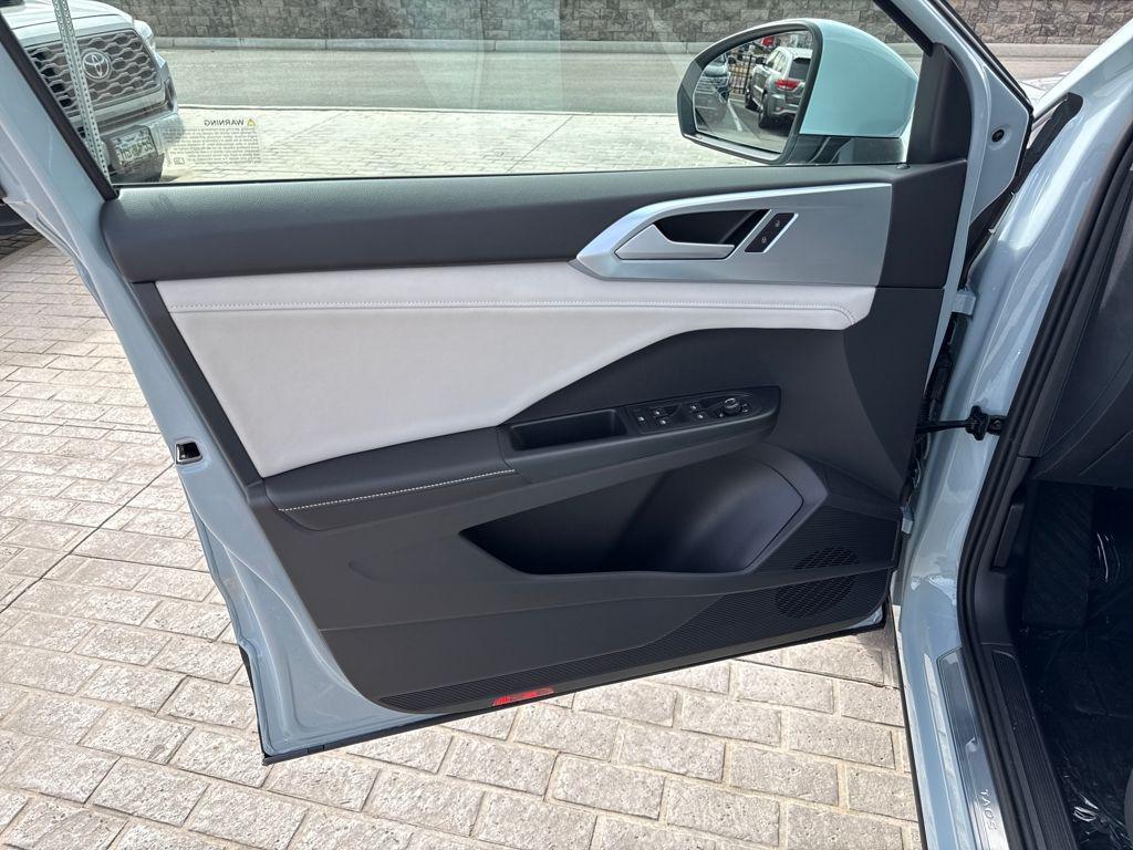 new 2026 Volkswagen Taos car, priced at $31,951
