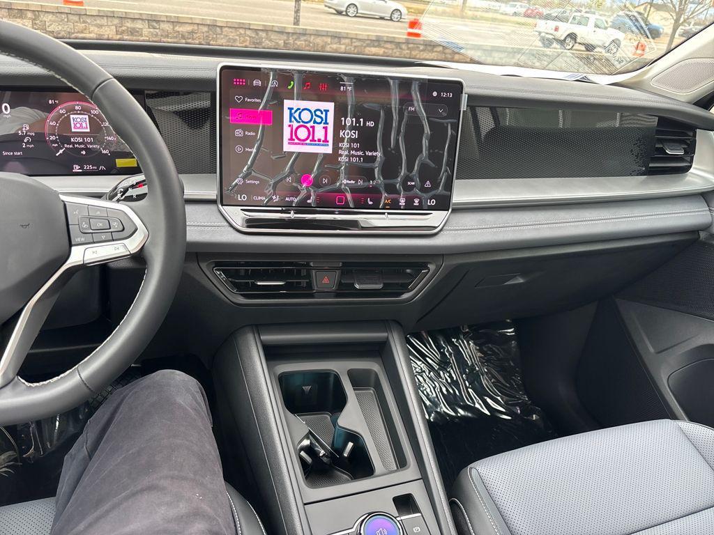 new 2026 Volkswagen Tiguan car, priced at $35,026