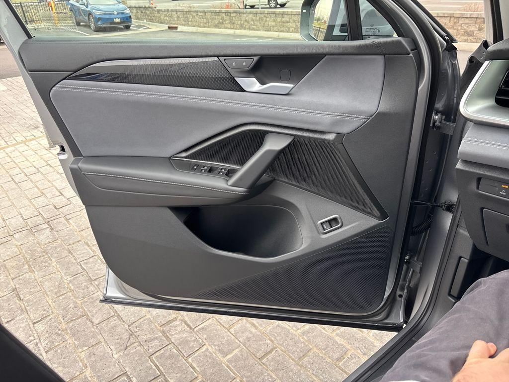 new 2026 Volkswagen Tiguan car, priced at $35,026