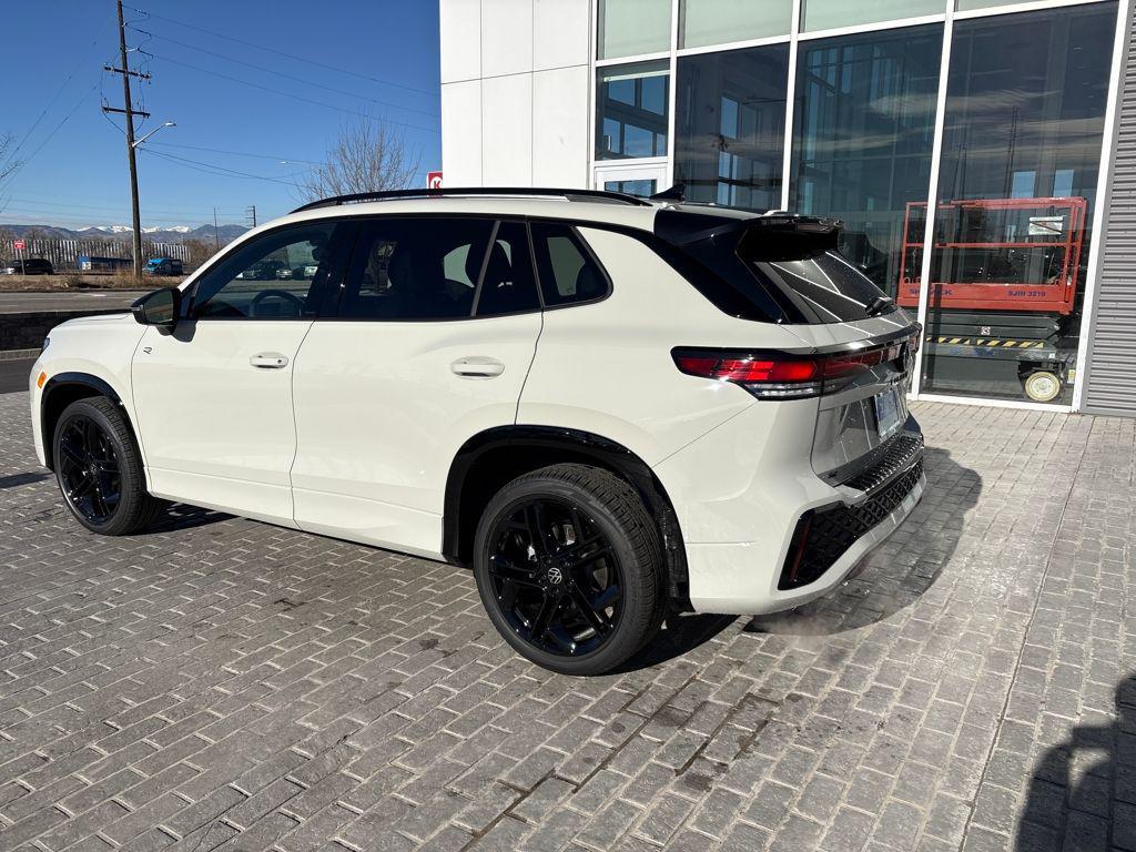 new 2026 Volkswagen Tiguan car, priced at $38,688