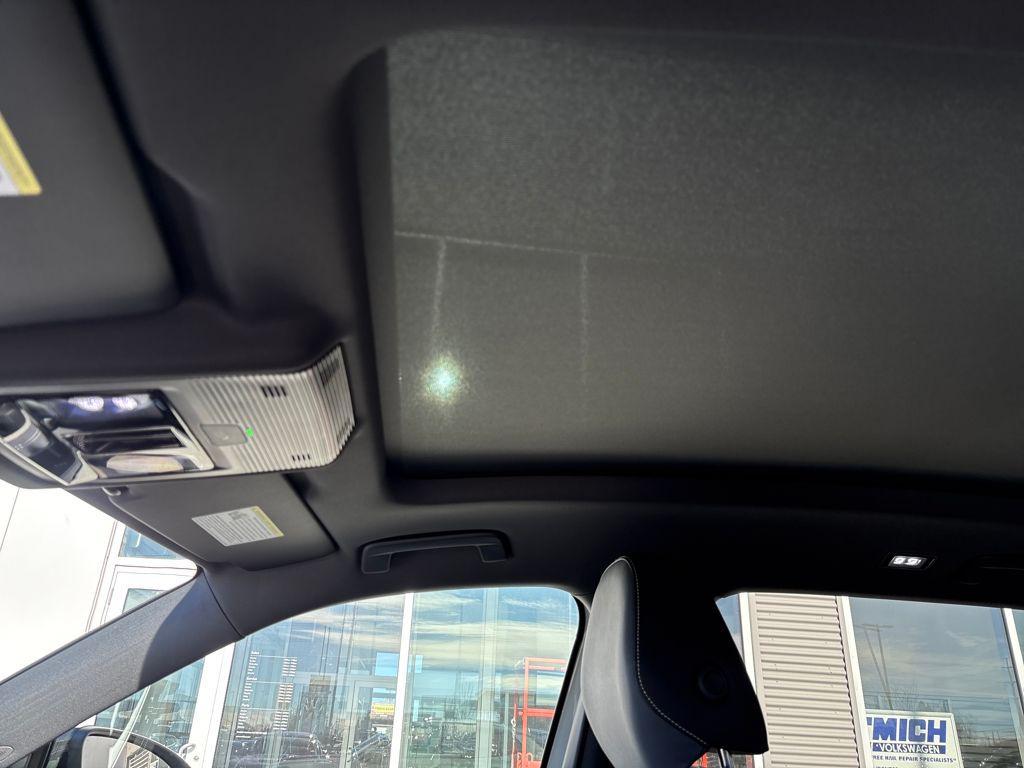 new 2026 Volkswagen Tiguan car, priced at $38,688